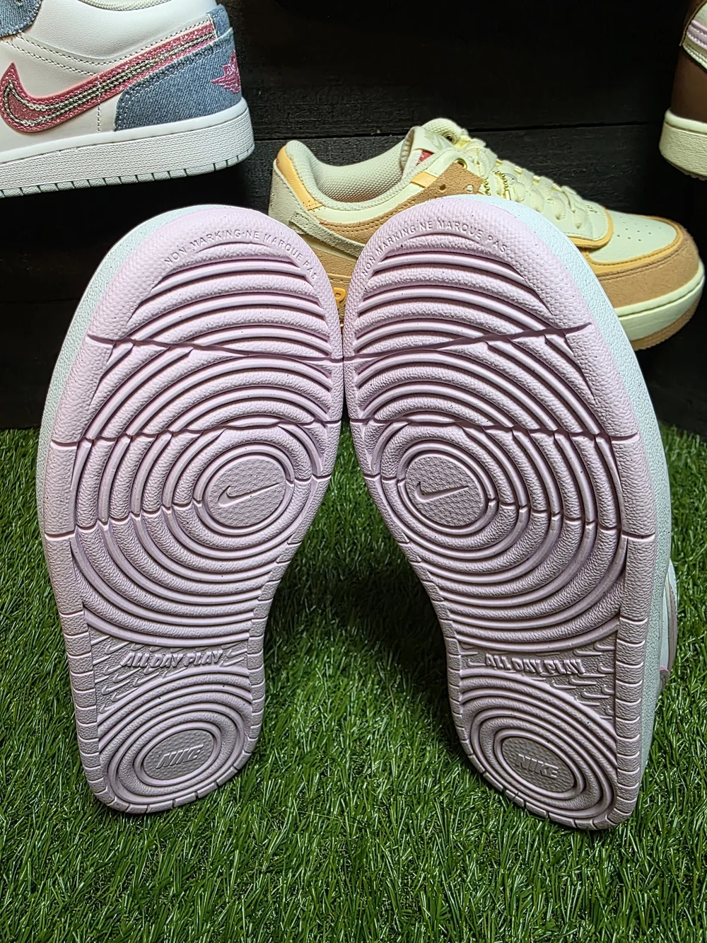 4.5y Nike Court Borough Low Recraft Gs White/ Pink Top Sneakers